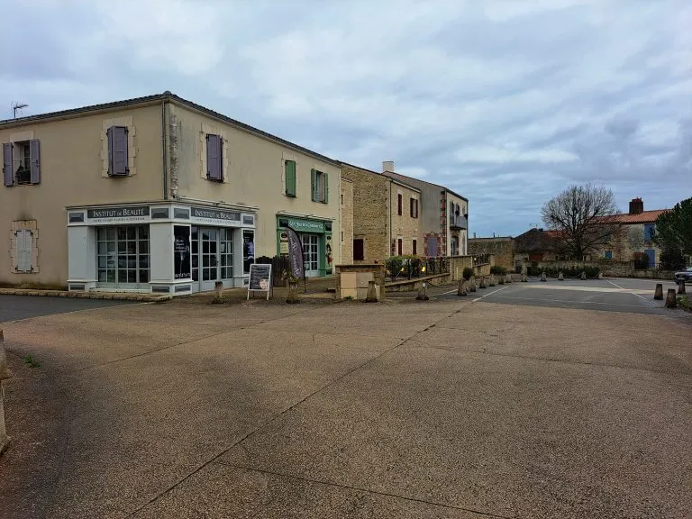Sainte-Gemme-la-Plaine (85400)